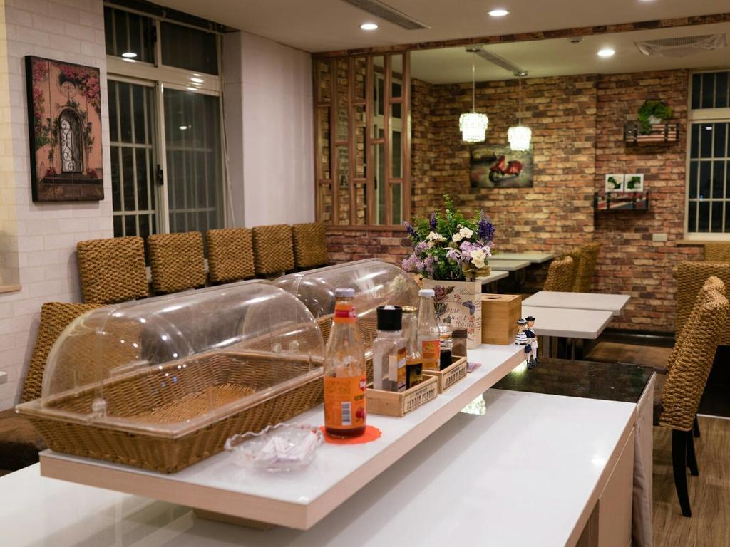 E-House Hotel Taipei Eksteriør billede