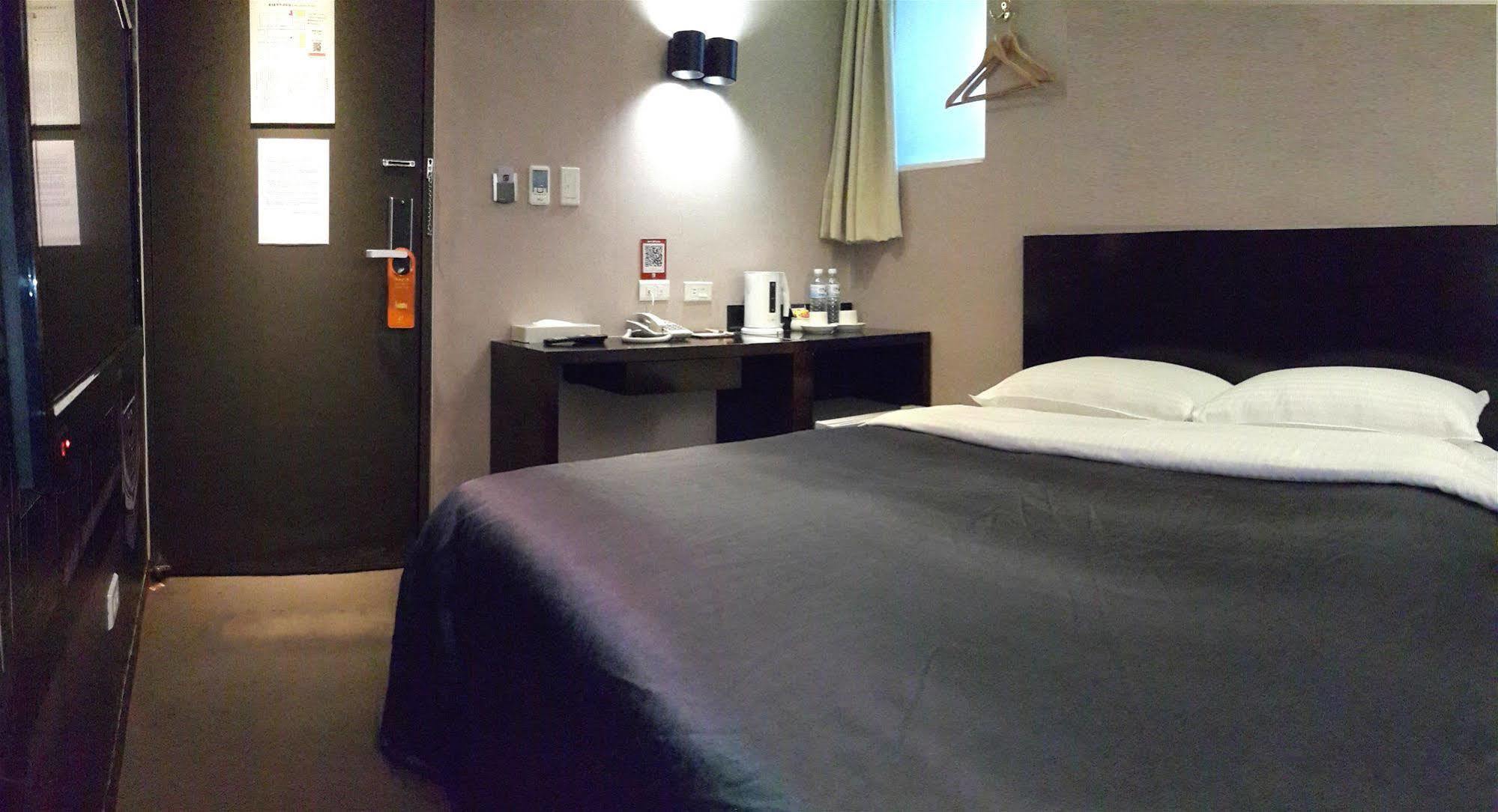 E-House Hotel Taipei Eksteriør billede